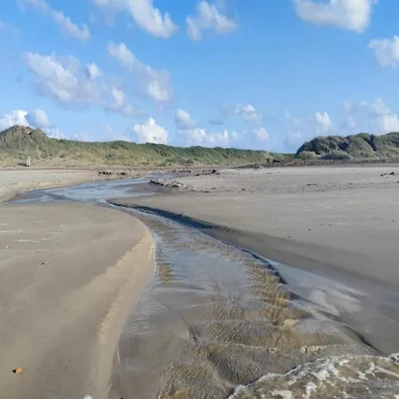 Apartment 6 Person In *