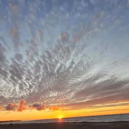 Apartment 6 Person In